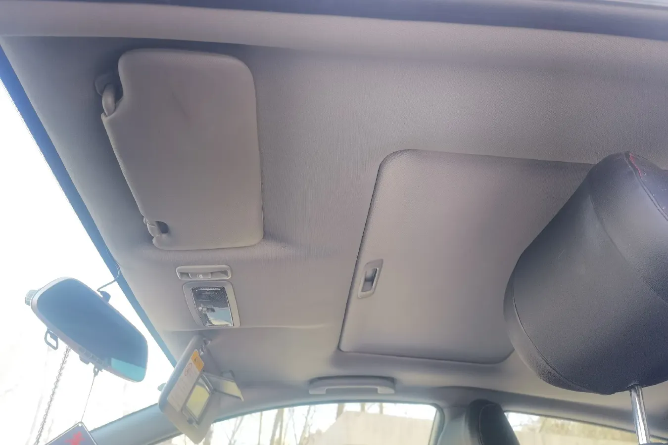 2017 Luxgen U5 SUV 1.6L 124HP L4 CVT,autocango,china used car exporter,china ev exporter,chinese used car exporter,chinese used ev exporter