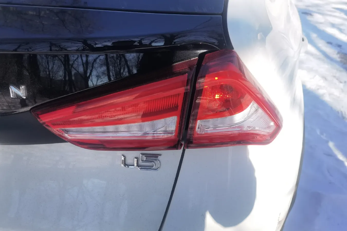 2017 Luxgen U5 SUV 1.6L 124HP L4 CVT,autocango,china used car exporter,china ev exporter,chinese used car exporter,chinese used ev exporter