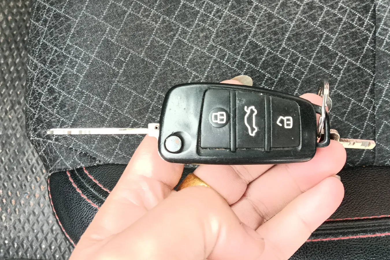 2015 KaiYi C3 1.5L 109HP L4 5MT,autocango,china used car exporter,china ev exporter,chinese used car exporter,chinese used ev exporter