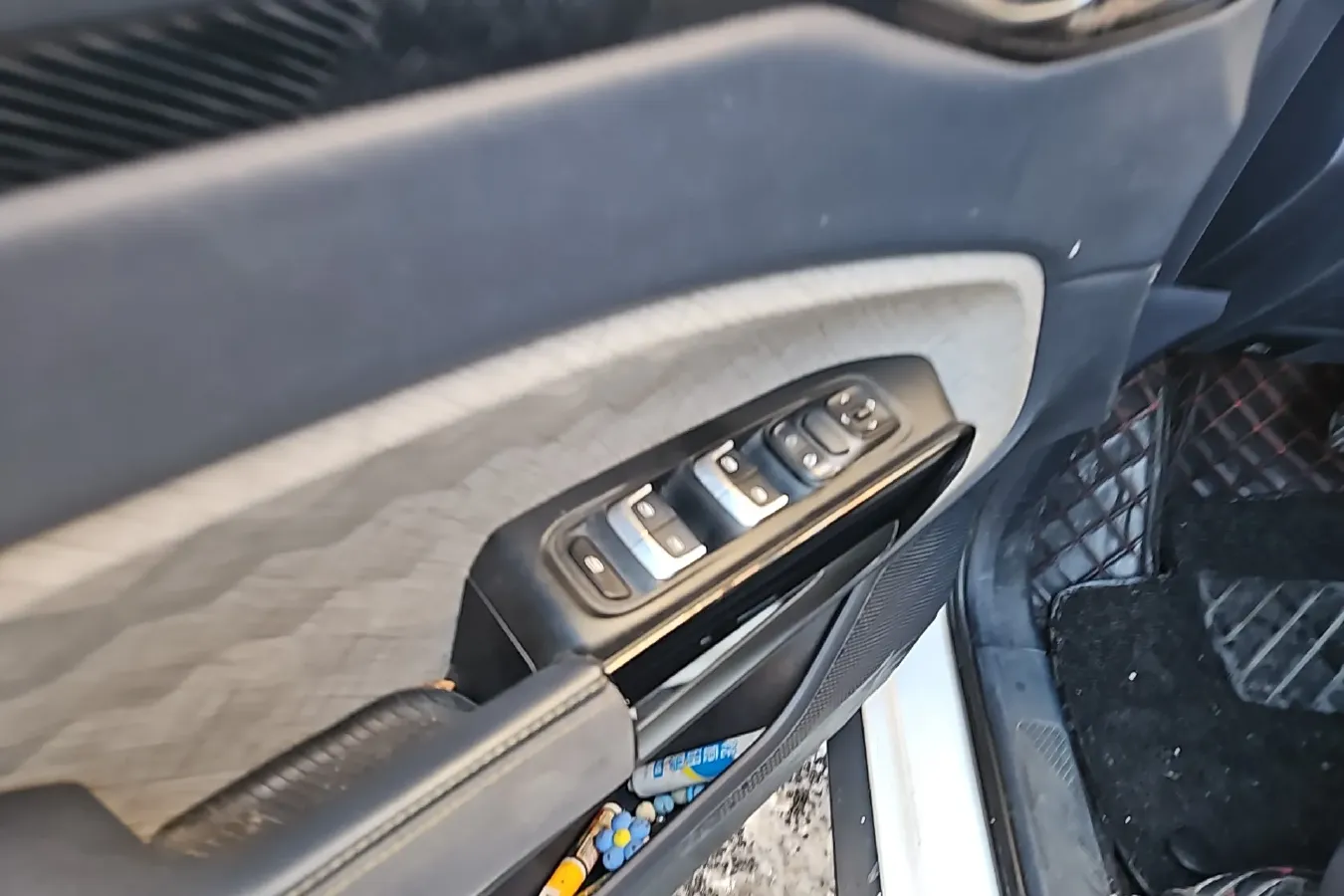 2019 BaoJun RM-5 1.5T 147HP L4 CVT,autocango,china used car exporter,china ev exporter,chinese used car exporter,chinese used ev exporter