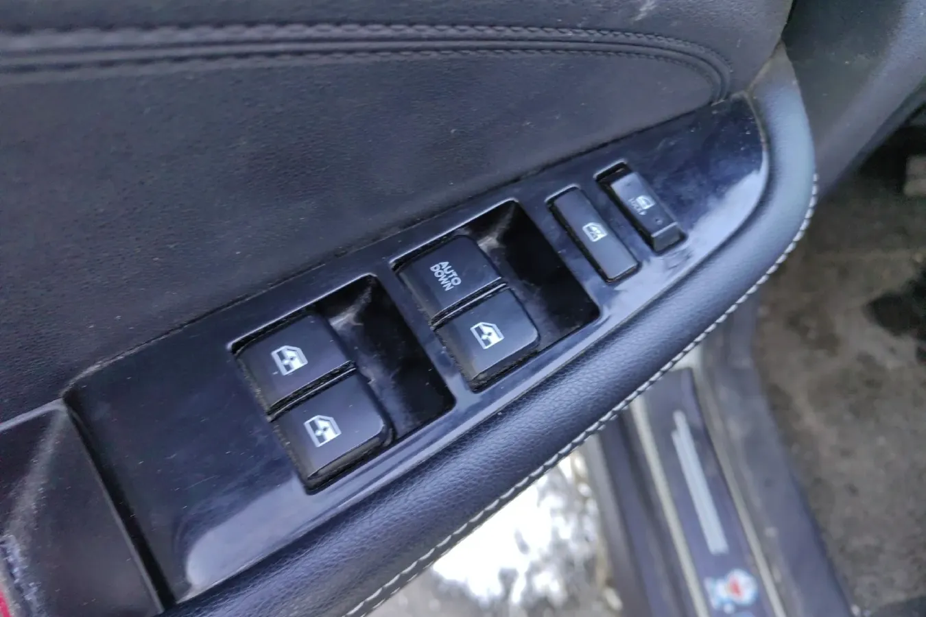 2017 Landwind X2 1.6L 125HP L4 4AT,autocango,china used car exporter,china ev exporter,chinese used car exporter,chinese used ev exporter