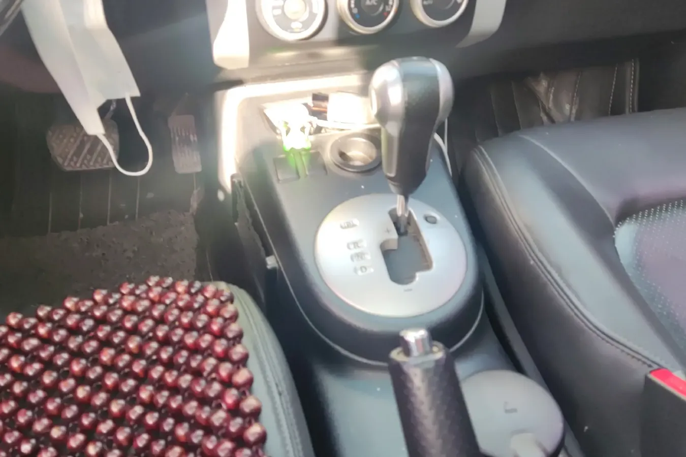 2015 DongFeng FengDu MX6 2.0L 144HP L4 CVT,autocango,china used car exporter,china ev exporter,chinese used car exporter,chinese used ev exporter