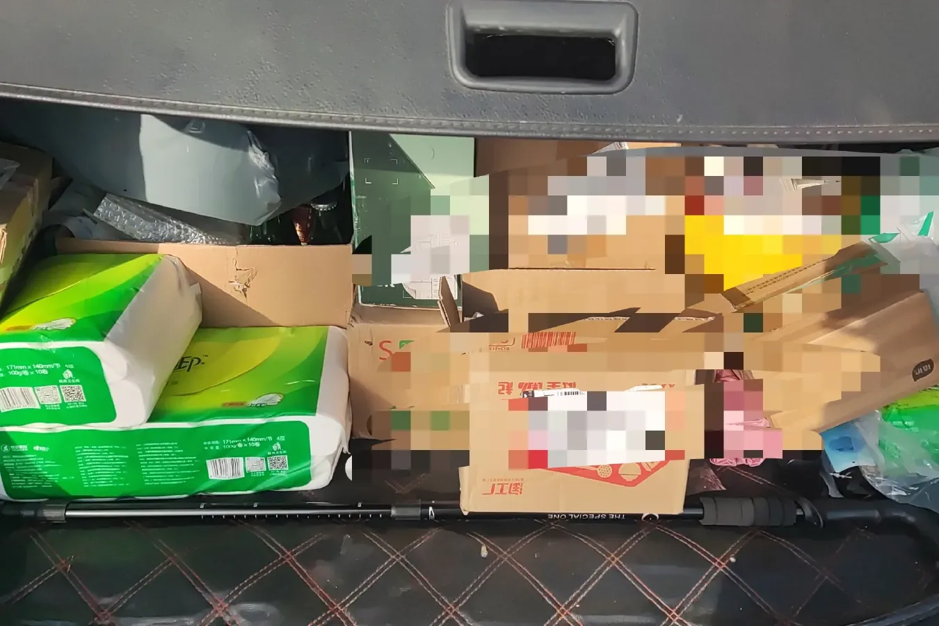 2015 DongFeng FengDu MX6 2.0L 144HP L4 CVT,autocango,china used car exporter,china ev exporter,chinese used car exporter,chinese used ev exporter