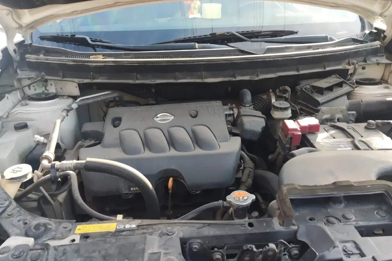 2015 DongFeng FengDu MX6 2.0L 144HP L4 CVT,autocango,china used car exporter,china ev exporter,chinese used car exporter,chinese used ev exporter