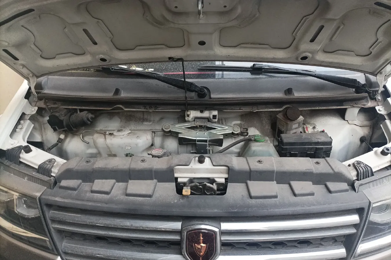 2021 JinBei New Sea Lion S 1.6L 116HP L4 5MT,autocango,china used car exporter,china ev exporter,chinese used car exporter,chinese used ev exporter