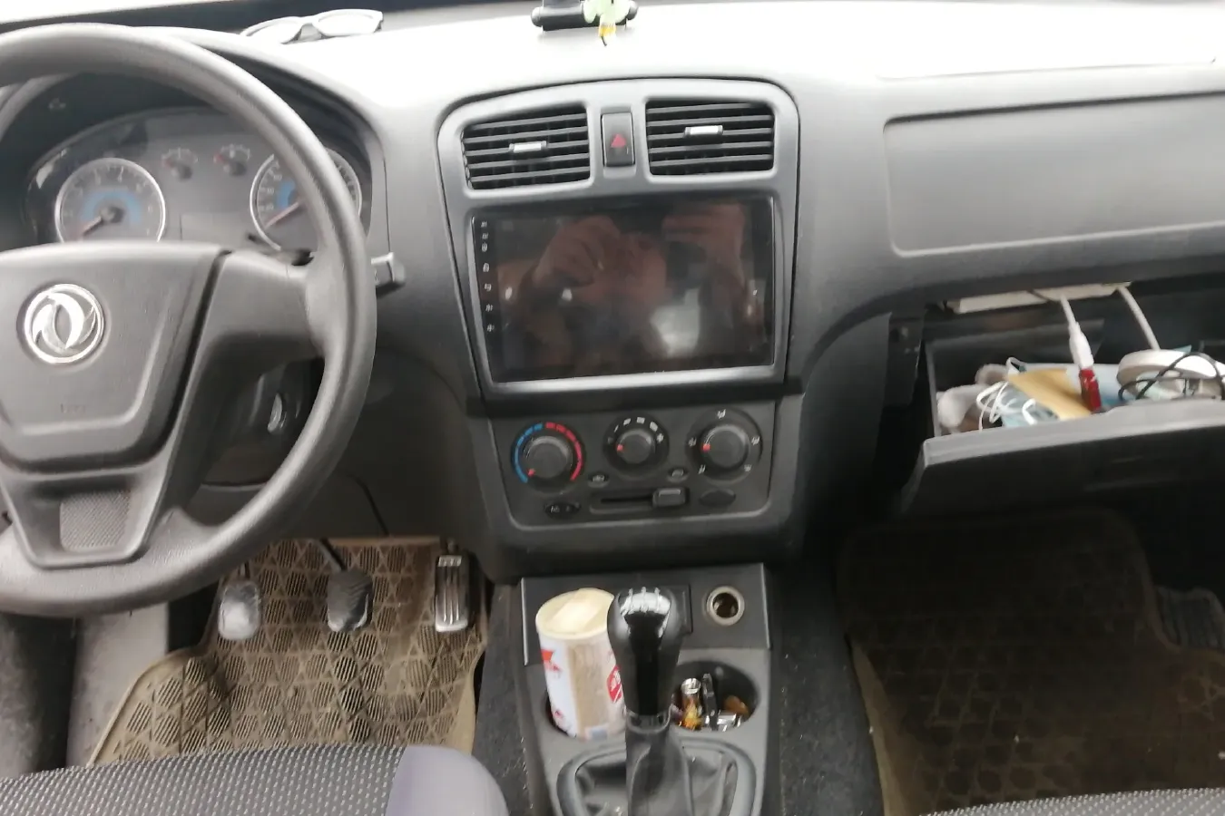 2014 DongFeng Fengon Fengon 330 1.5L 116HP L4 5MT,autocango,china used car exporter,china ev exporter,chinese used car exporter,chinese used ev exporter