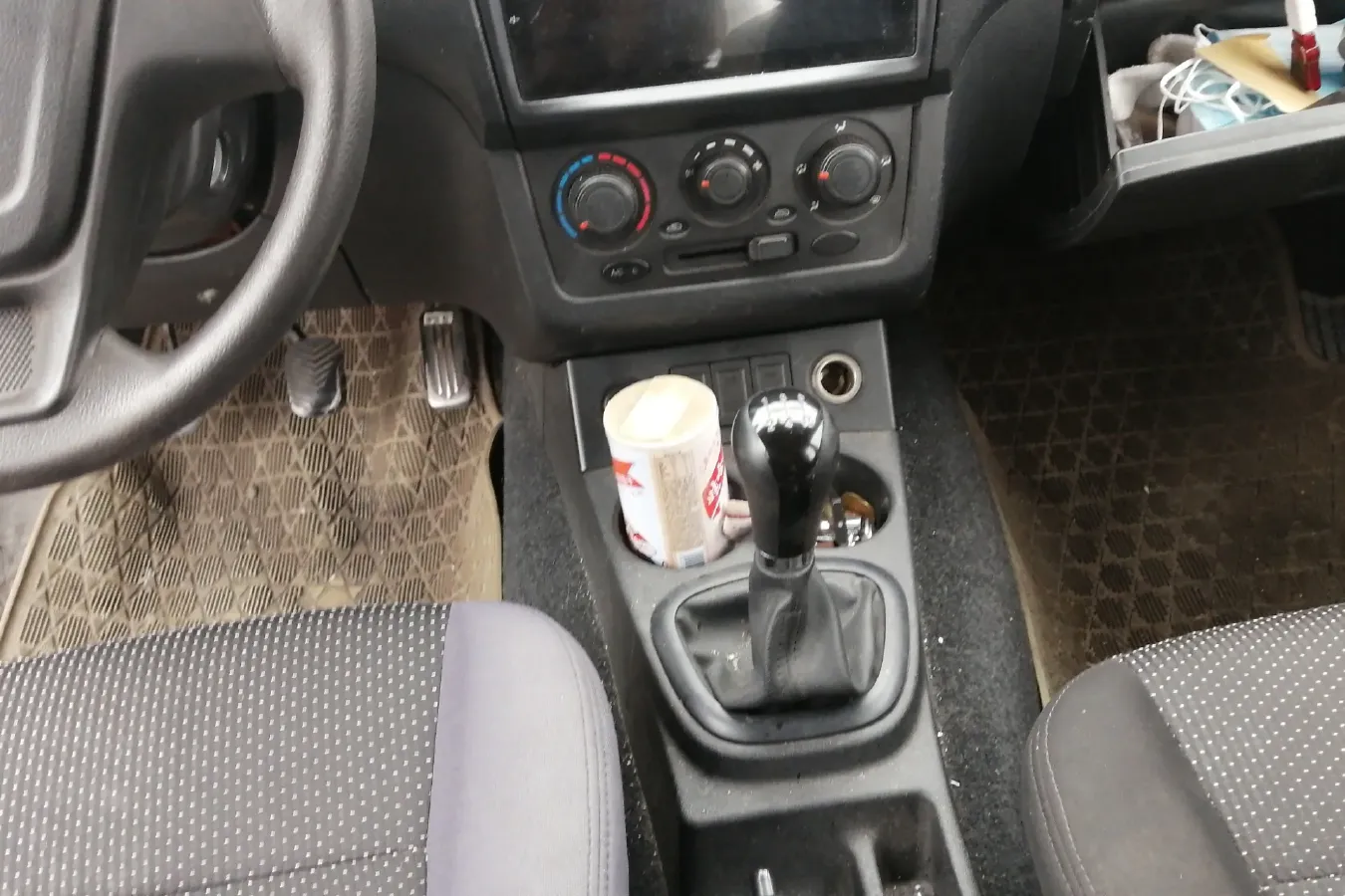 2014 DongFeng Fengon Fengon 330 1.5L 116HP L4 5MT,autocango,china used car exporter,china ev exporter,chinese used car exporter,chinese used ev exporter