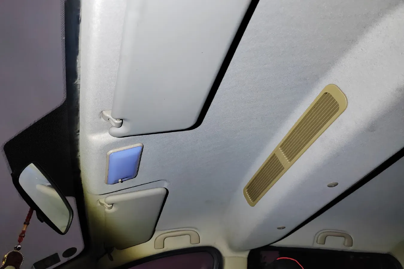 2015 BAIC WeiWang M30 1.5L 116HP L4 5MT,autocango,china used car exporter,china ev exporter,chinese used car exporter,chinese used ev exporter