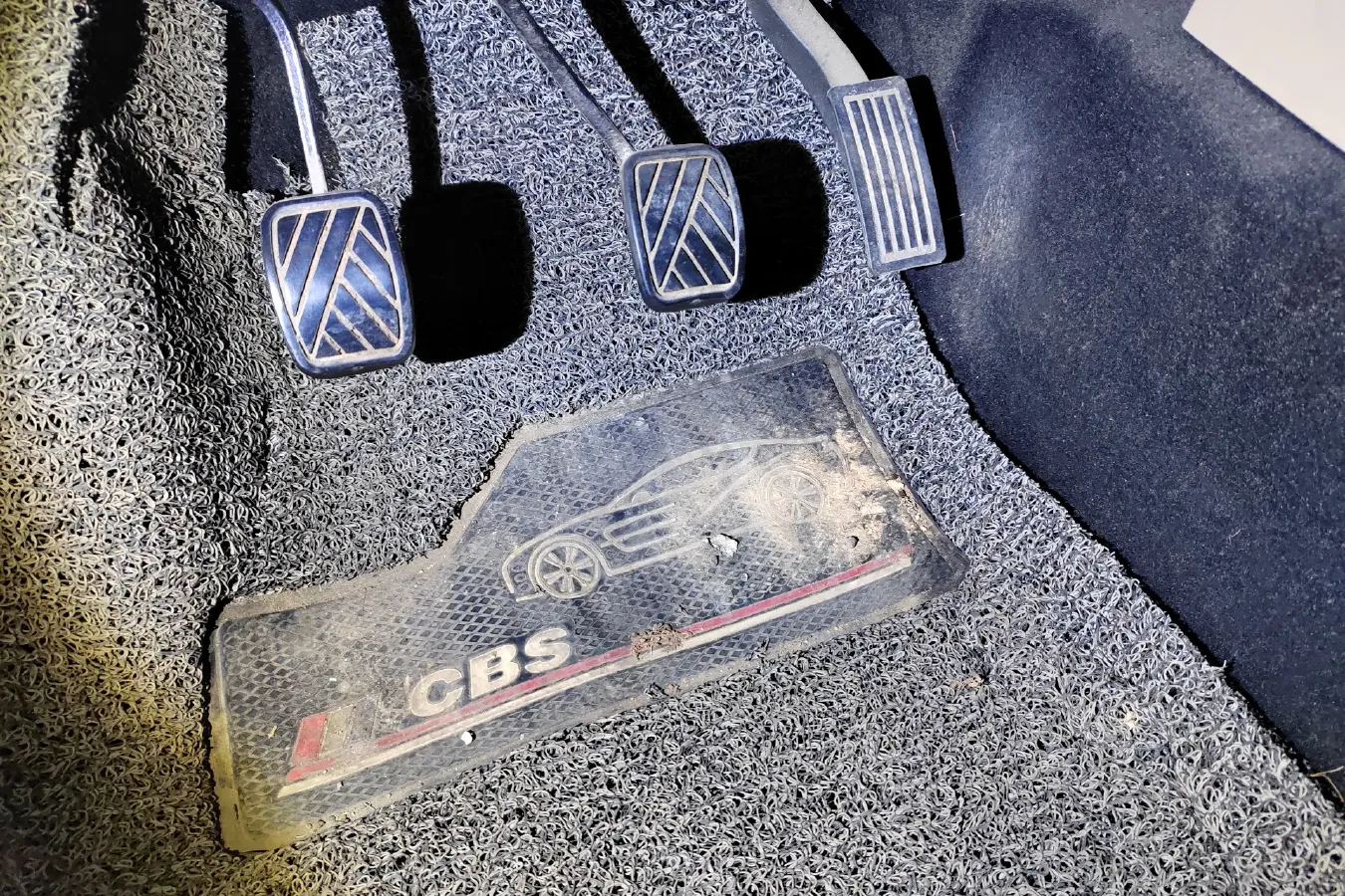 2015 BAIC WeiWang M30 1.5L 116HP L4 5MT,autocango,china used car exporter,china ev exporter,chinese used car exporter,chinese used ev exporter