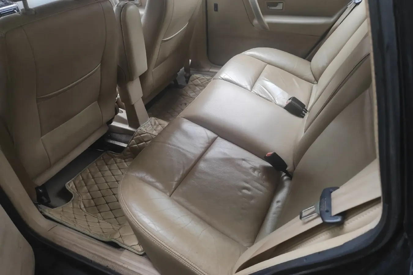 2006 Volkswagen Santana Vista 1.8L 101HP L4 5MT,autocango,china used car exporter,china ev exporter,chinese used car exporter,chinese used ev exporter