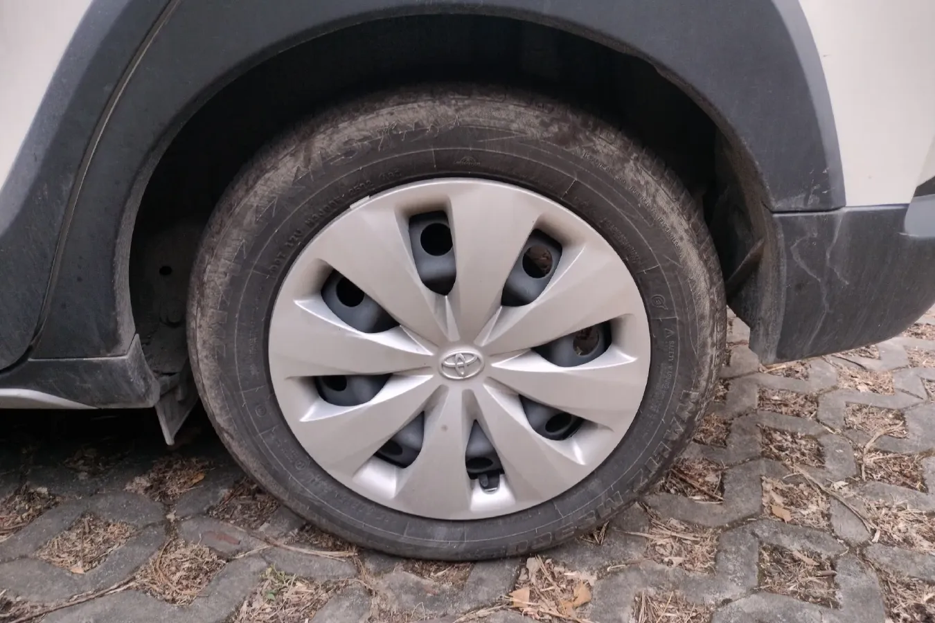 2022 Toyota Yaris L 1.5L 112HP L4 CVT,autocango,china used car exporter,china ev exporter,chinese used car exporter,chinese used ev exporter