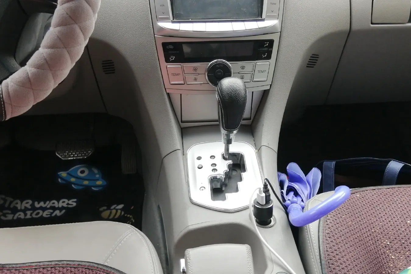 2012 Riich G5 2.0T 158HP L4 5AT,autocango,china used car exporter,china ev exporter,chinese used car exporter,chinese used ev exporter