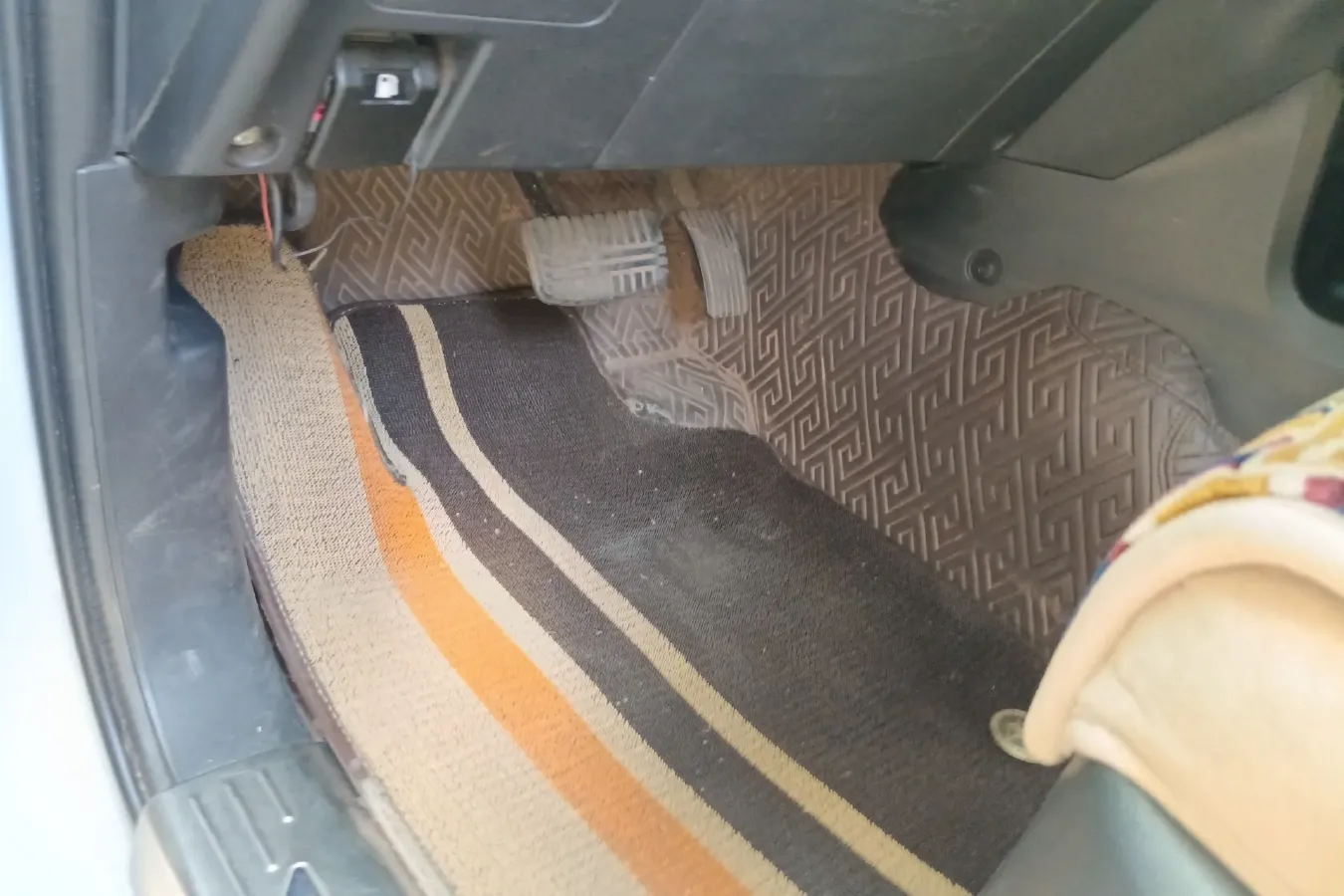 2020 Mitsubishi Pajero 3.0L 209HP V6 8AT,autocango,china used car exporter,china ev exporter,chinese used car exporter,chinese used ev exporter