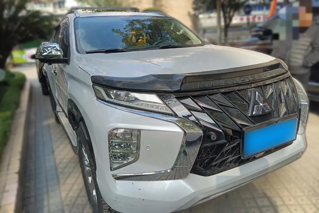 2020 Mitsubishi Pajero 3.0L 209HP V6 8AT,autocango,china used car exporter,china ev exporter,chinese used car exporter,chinese used ev exporter
