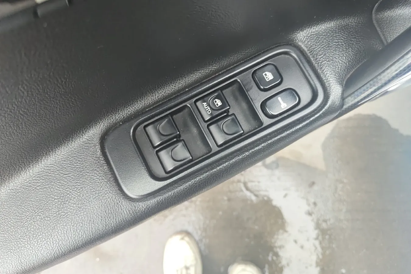 2012 JAC HeYue 1.5L 113HP L4 5MT,autocango,china used car exporter,china ev exporter,chinese used car exporter,chinese used ev exporter