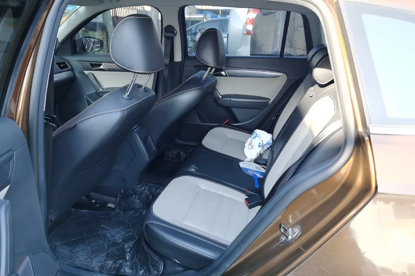 2014 Volkswagen Cross Lavida 1.6L 110HP L4 6AT,autocango,china used car exporter,china ev exporter,chinese used car exporter,chinese used ev exporter