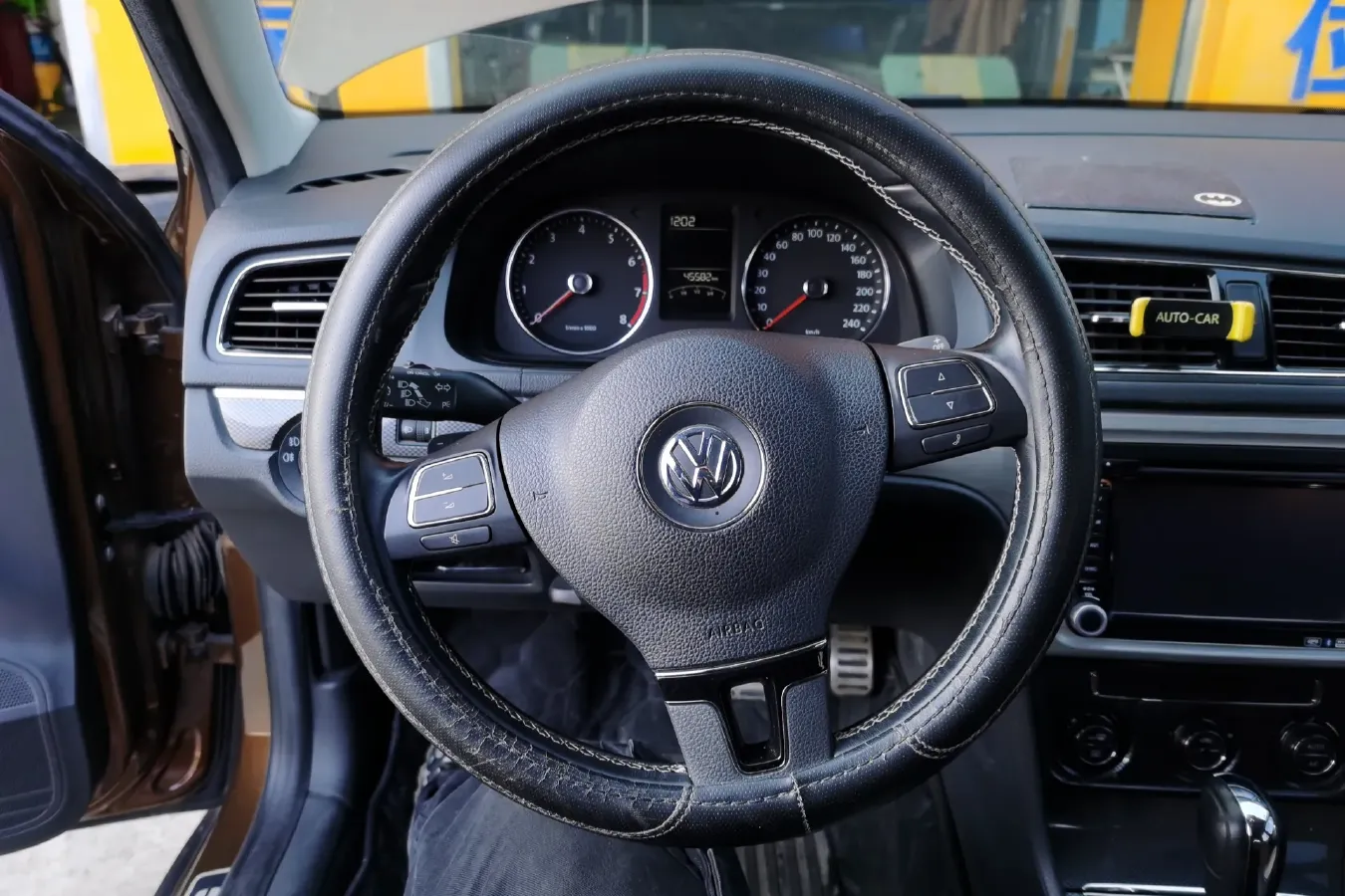 2014 Volkswagen Cross Lavida 1.6L 110HP L4 6AT,autocango,china used car exporter,china ev exporter,chinese used car exporter,chinese used ev exporter