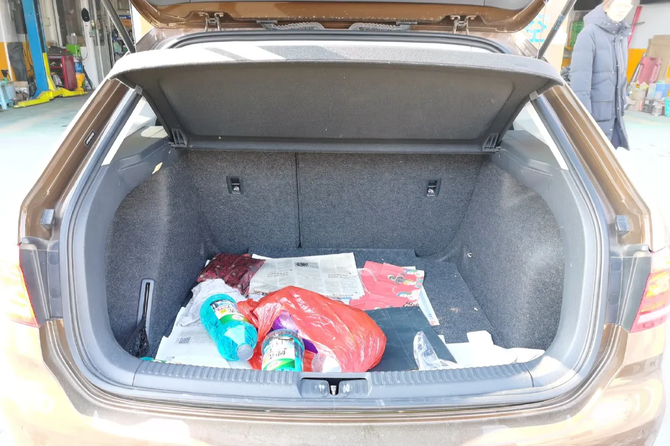 2014 Volkswagen Cross Lavida 1.6L 110HP L4 6AT,autocango,china used car exporter,china ev exporter,chinese used car exporter,chinese used ev exporter