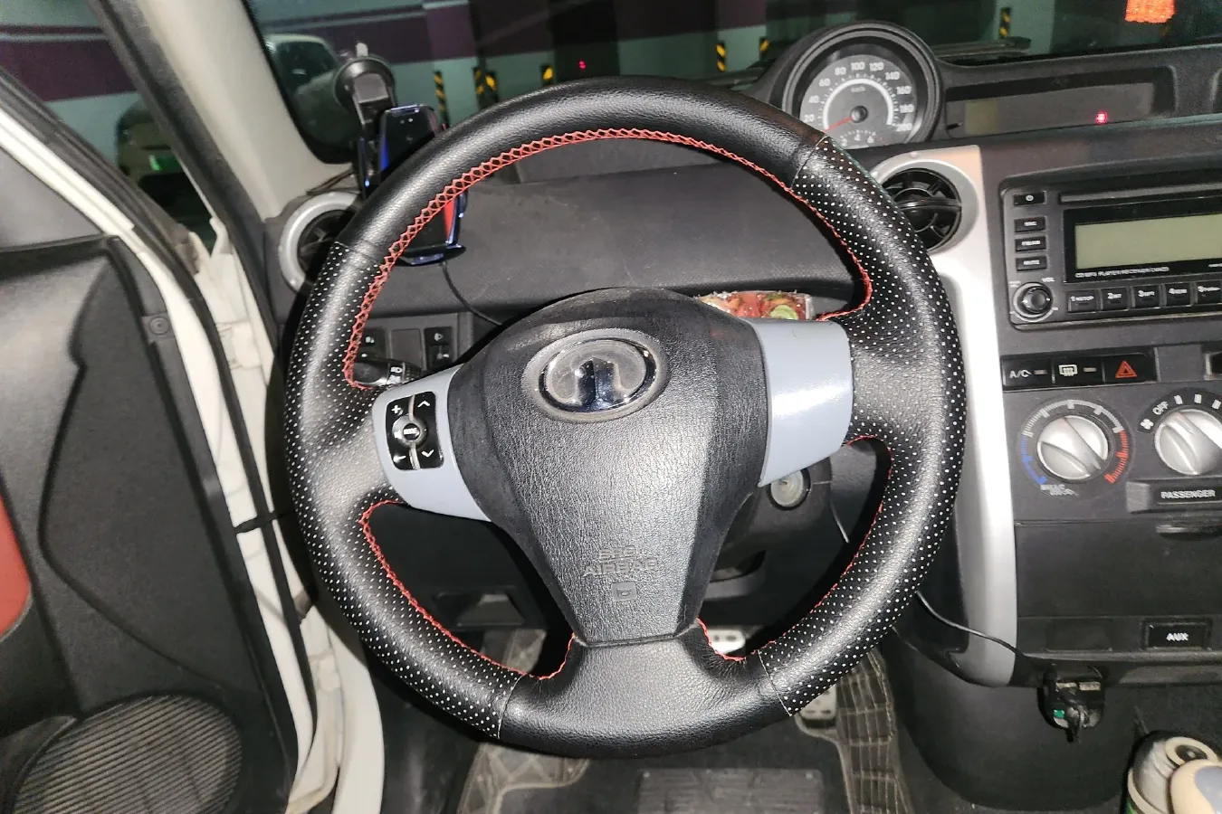 2012 Great Wall M2 1.5L 106HP L4 CVT,autocango,china used car exporter,china ev exporter,chinese used car exporter,chinese used ev exporter