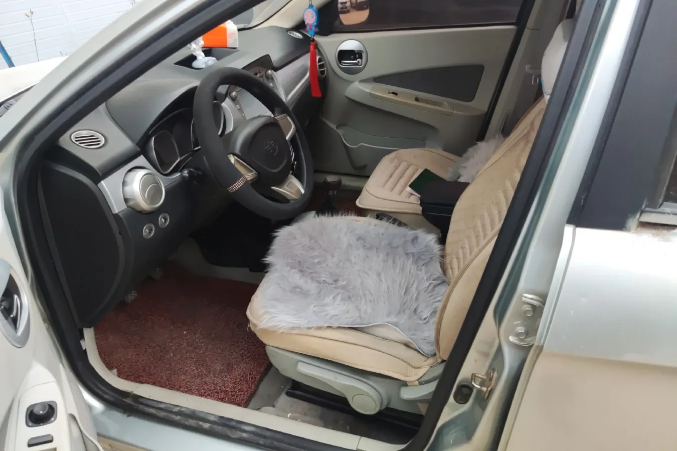 2012 Oley Oley 1.5L 102HP L4 5MT,autocango,china used car exporter,china ev exporter,chinese used car exporter,chinese used ev exporter