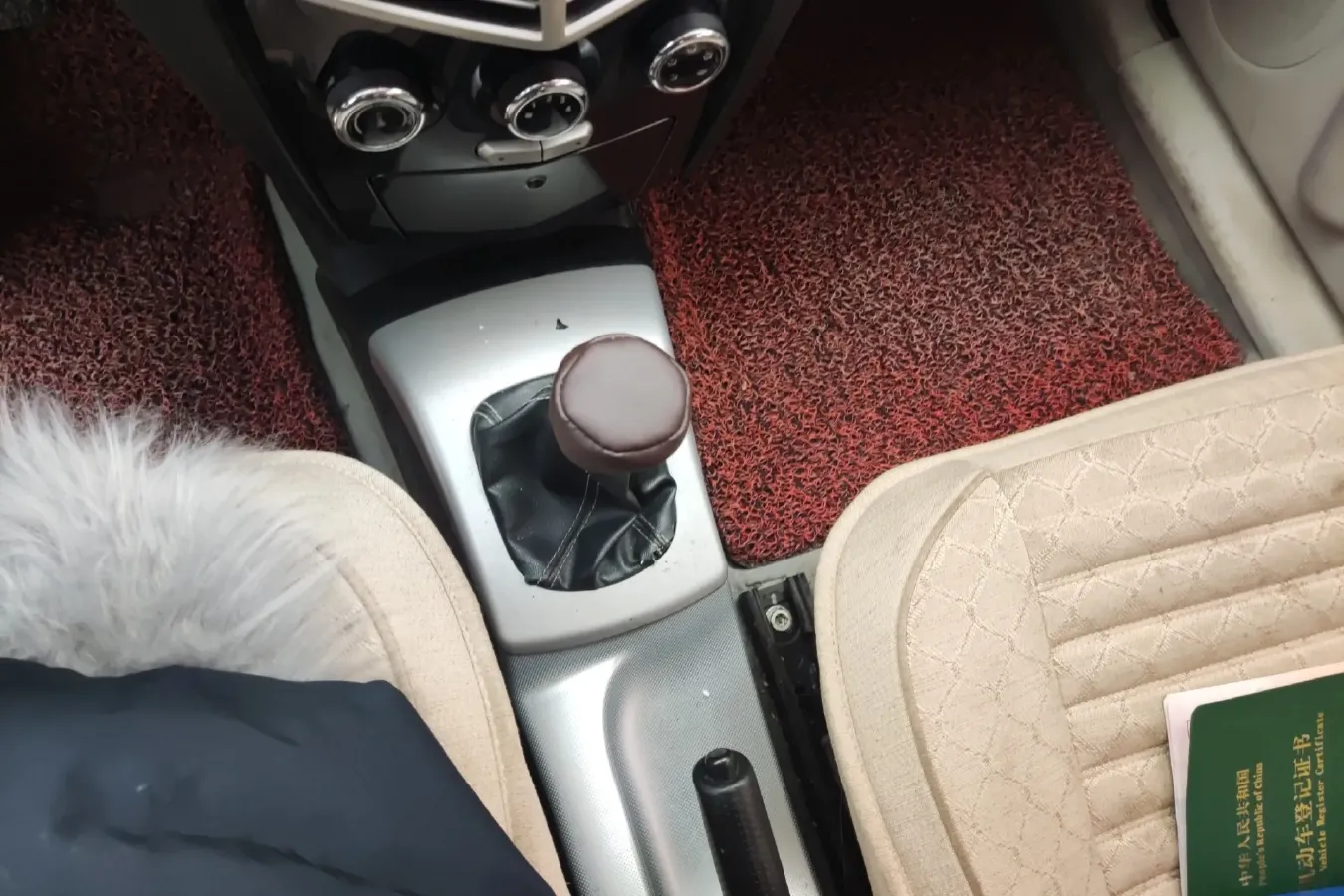 2012 Oley Oley 1.5L 102HP L4 5MT,autocango,china used car exporter,china ev exporter,chinese used car exporter,chinese used ev exporter