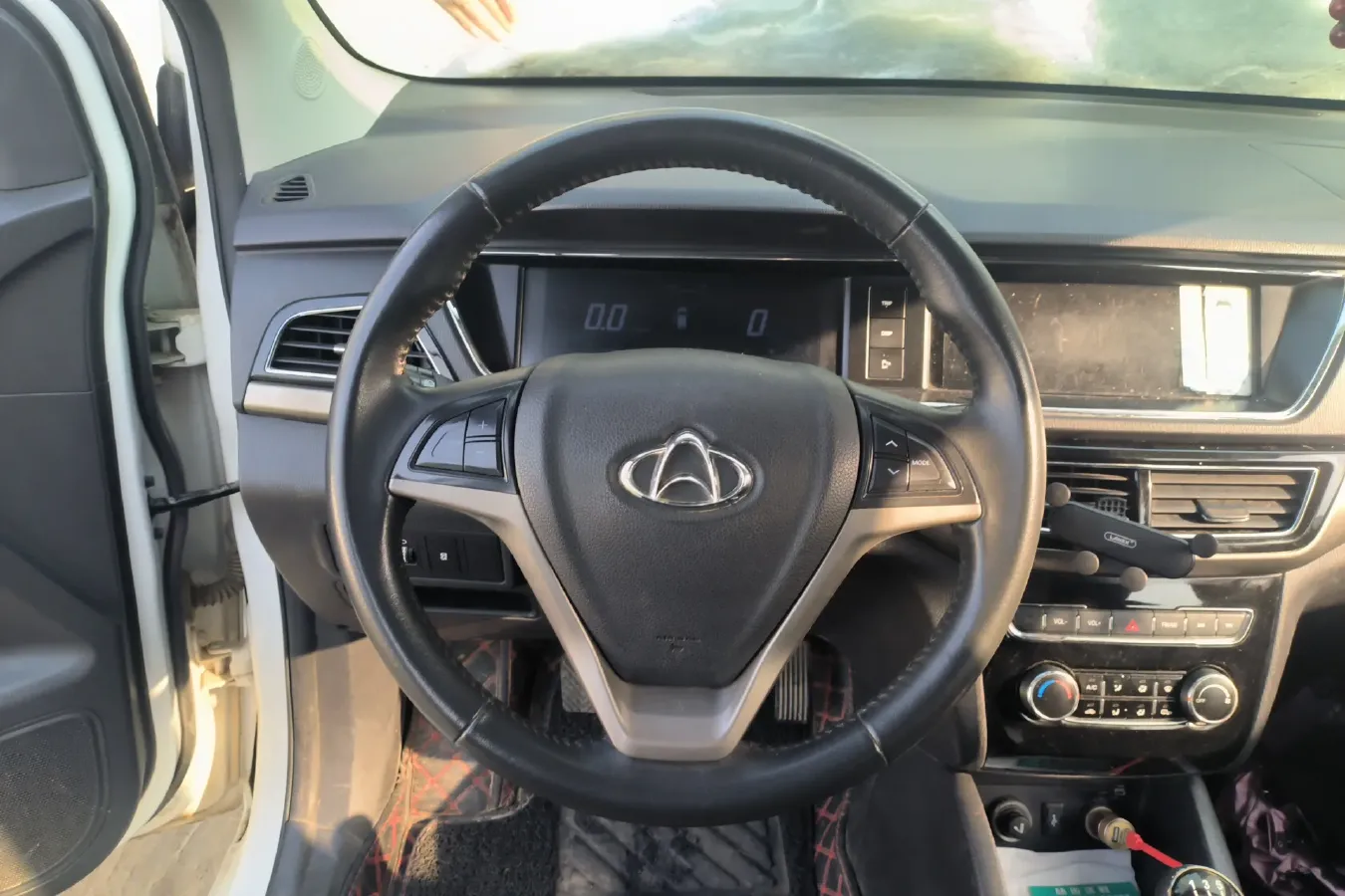 2016 ChangAn Kaicene A600 1.5L 114HP L4 5MT,autocango,china used car exporter,china ev exporter,chinese used car exporter,chinese used ev exporter