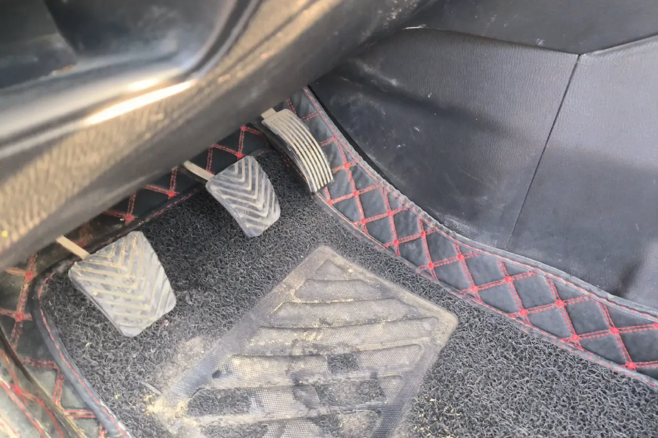 2016 ChangAn Kaicene A600 1.5L 114HP L4 5MT,autocango,china used car exporter,china ev exporter,chinese used car exporter,chinese used ev exporter