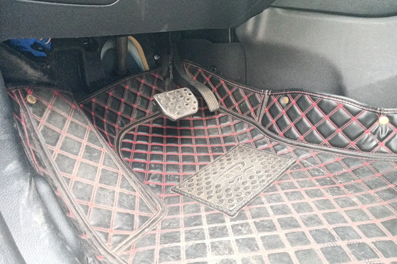 2020 DongFeng Fengon Fengon 580 Pro 1.5T 180HP L4 CVT,autocango,china used car exporter,china ev exporter,chinese used car exporter,chinese used ev exporter