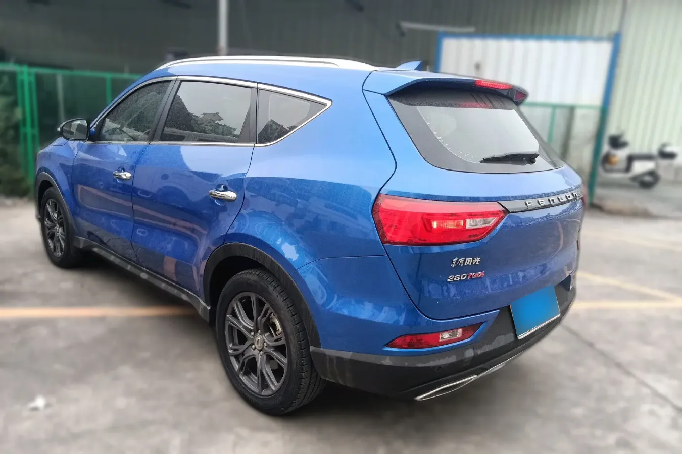 2020 DongFeng Fengon Fengon 580 Pro 1.5T 180HP L4 CVT,autocango,china used car exporter,china ev exporter,chinese used car exporter,chinese used ev exporter
