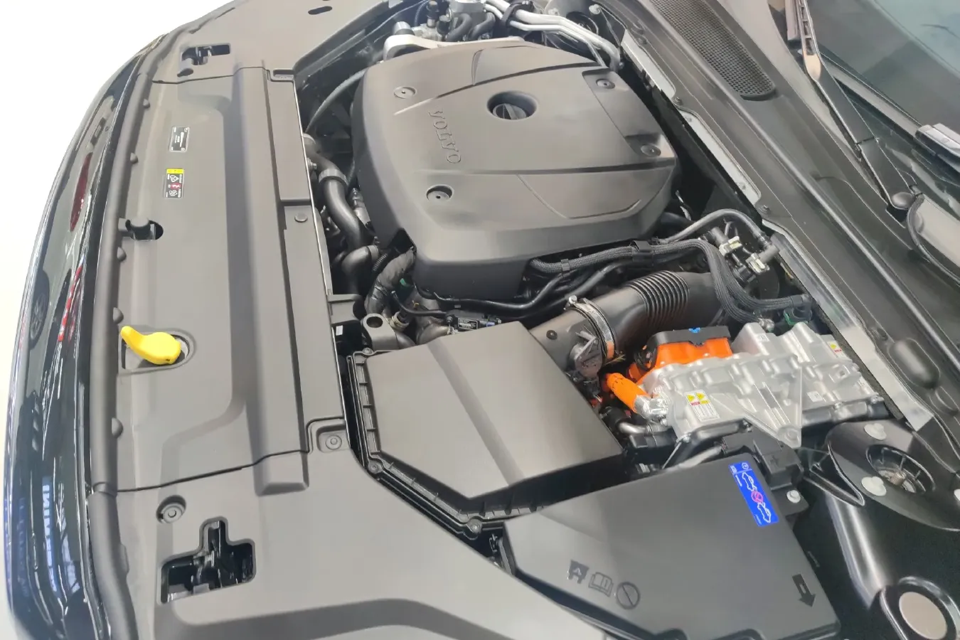 2024 Volvo S90 2.0T 310HP L4 8AT PHEV 18.831KWH,autocango,china used car exporter,china ev exporter,chinese used car exporter,chinese used ev exporter