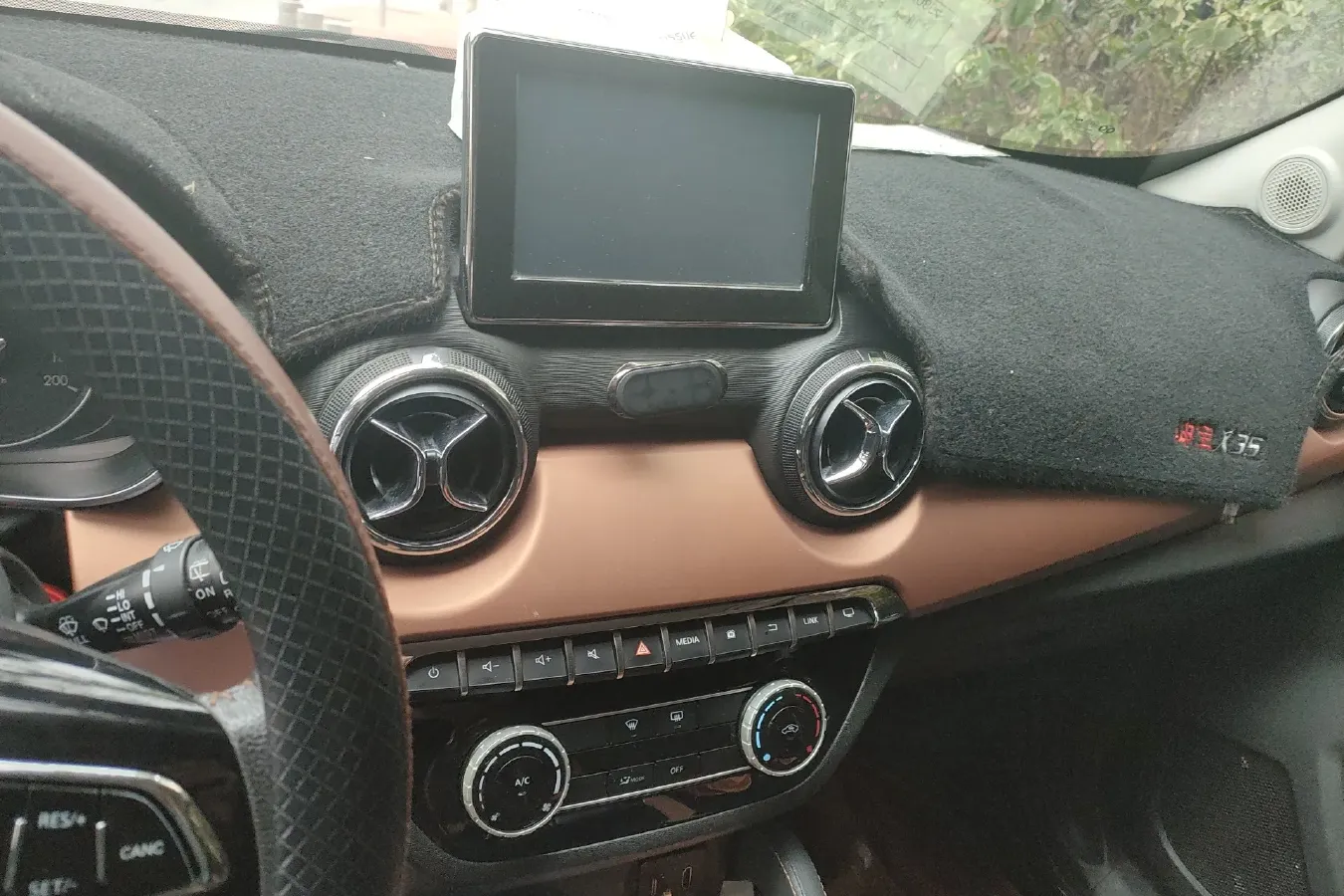 2016 BeiJing Auto Senova X35 1.5L 116HP L4 4AT,autocango,china used car exporter,china ev exporter,chinese used car exporter,chinese used ev exporter