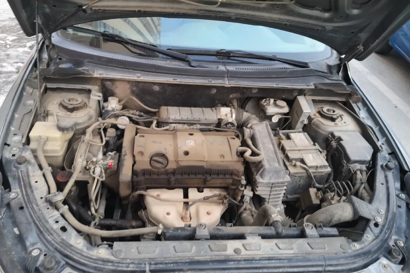 2012 DongFeng Aeolus S30 1.6L 106HP L4 5MT,autocango,china used car exporter,china ev exporter,chinese used car exporter,chinese used ev exporter