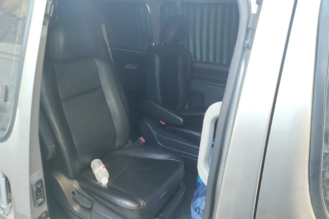 2019 JinBei Grace 2.0L 136HP L4 5MT,autocango,china used car exporter,china ev exporter,chinese used car exporter,chinese used ev exporter