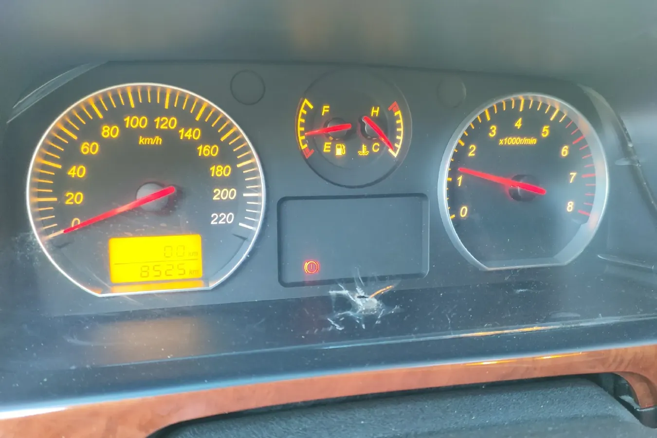 2019 JinBei Grace 2.0L 136HP L4 5MT,autocango,china used car exporter,china ev exporter,chinese used car exporter,chinese used ev exporter