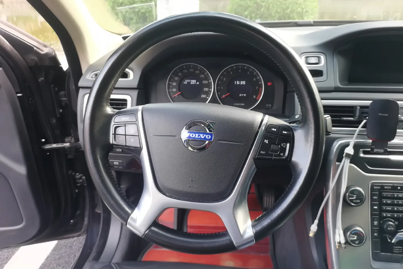 2012 Volvo S80L 2.0T 240HP L4 6DCT,autocango,china used car exporter,china ev exporter,chinese used car exporter,chinese used ev exporter