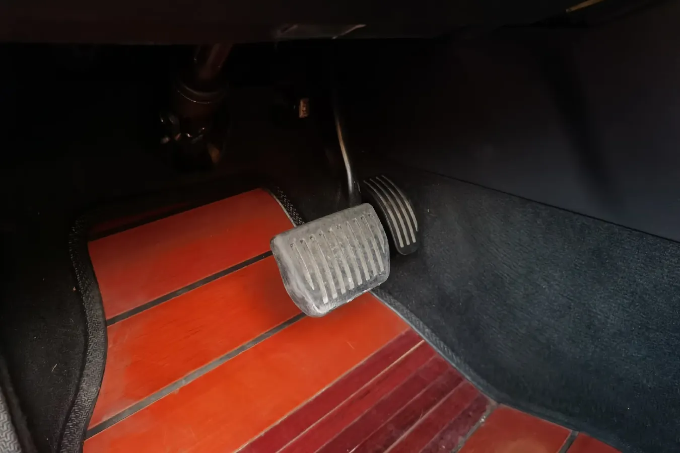 2012 Volvo S80L 2.0T 240HP L4 6DCT,autocango,china used car exporter,china ev exporter,chinese used car exporter,chinese used ev exporter