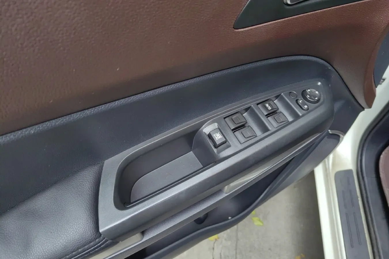 2016 HaiMa V70 1.5T 156HP L4 6AT,autocango,china used car exporter,china ev exporter,chinese used car exporter,chinese used ev exporter