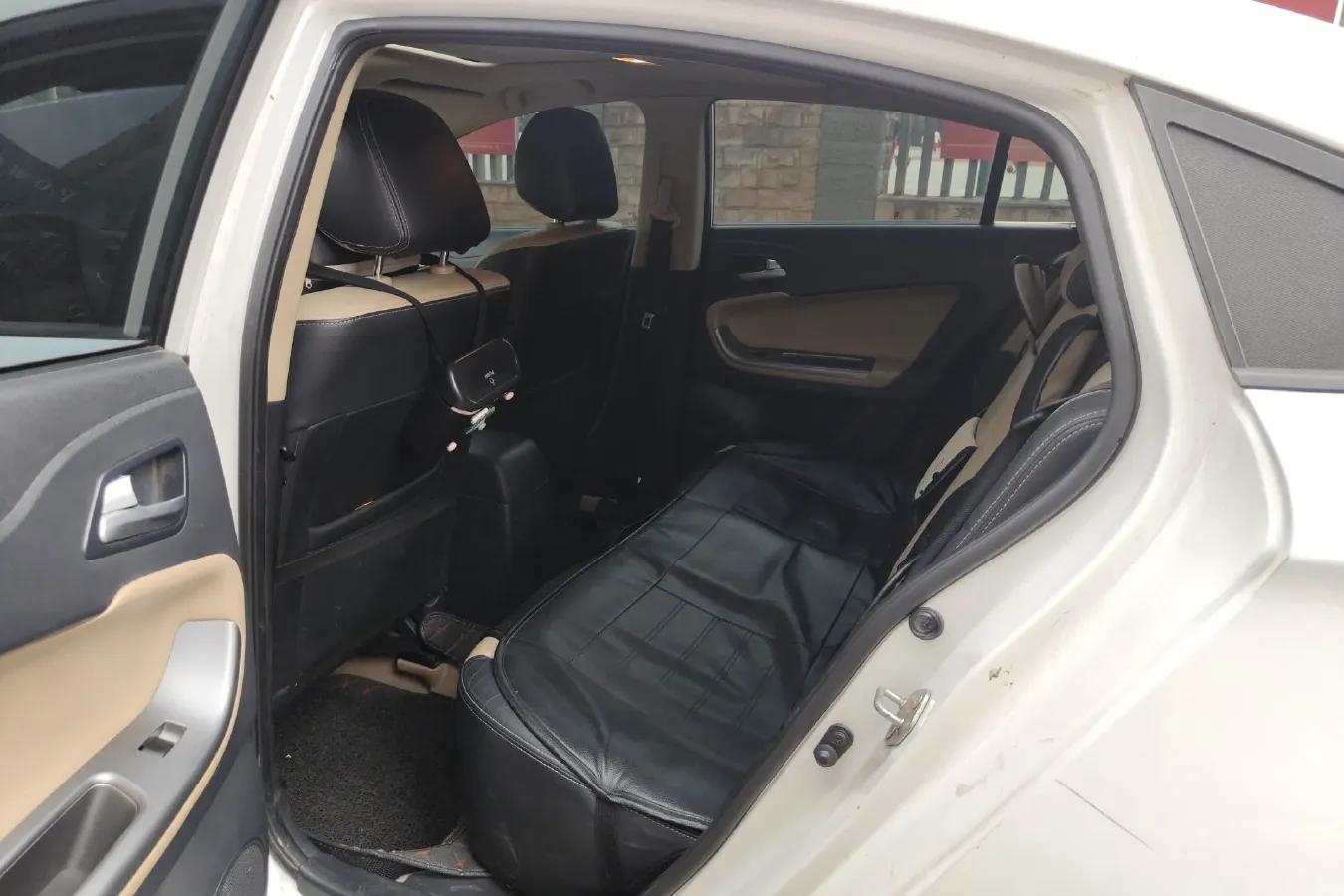 2015 HaiMa Family 1.6L 125HP L4 6MT,autocango,china used car exporter,china ev exporter,chinese used car exporter,chinese used ev exporter