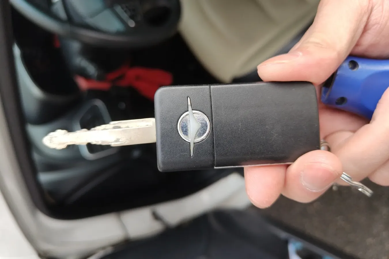 2015 HaiMa Family 1.6L 125HP L4 6MT,autocango,china used car exporter,china ev exporter,chinese used car exporter,chinese used ev exporter