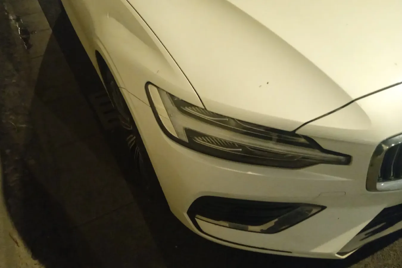 2022 Volvo S60 2.0T 303HP L4 8AT PHEV 11.6KWH,autocango,china used car exporter,china ev exporter,chinese used car exporter,chinese used ev exporter