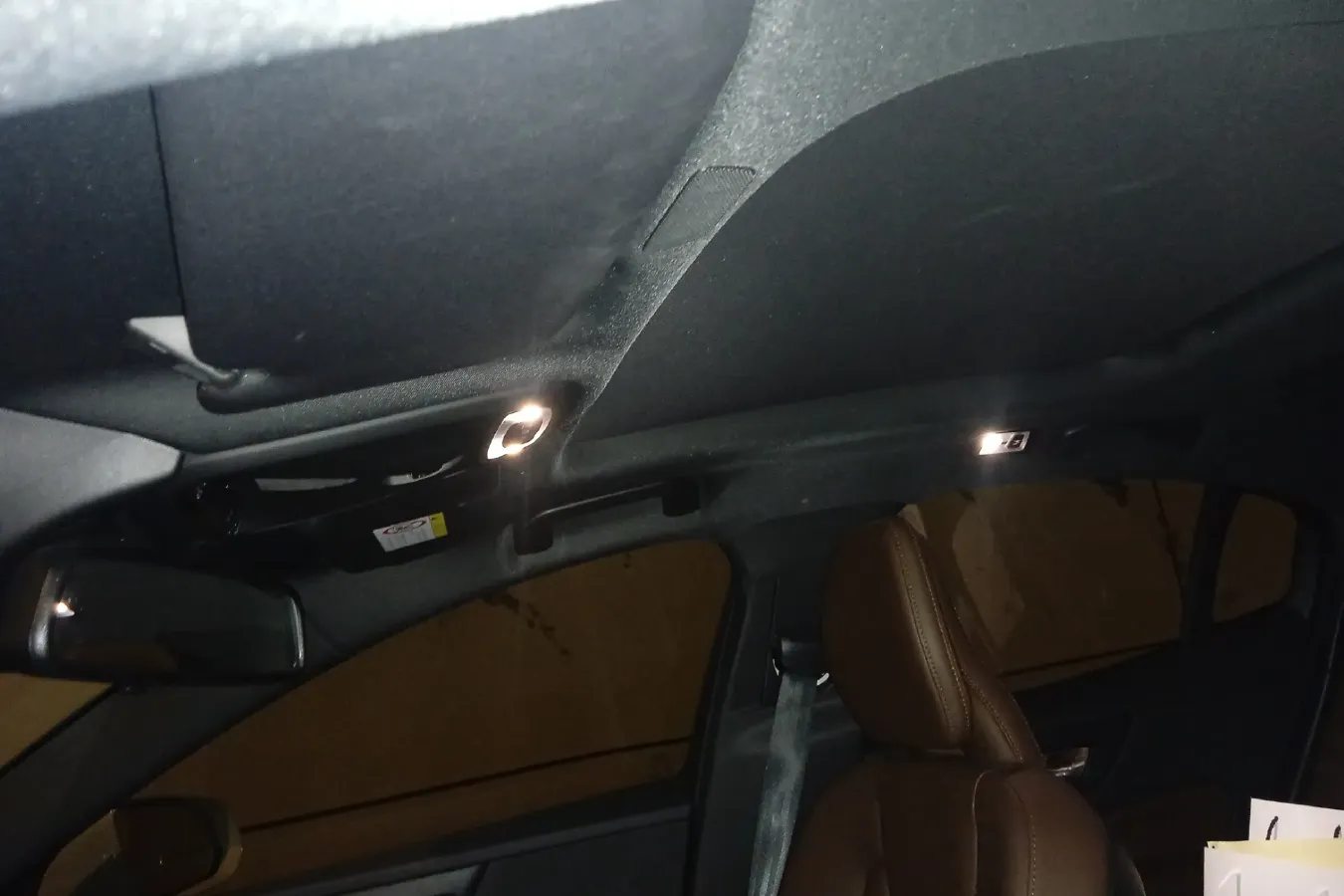 2022 Volvo S60 2.0T 303HP L4 8AT PHEV 11.6KWH,autocango,china used car exporter,china ev exporter,chinese used car exporter,chinese used ev exporter