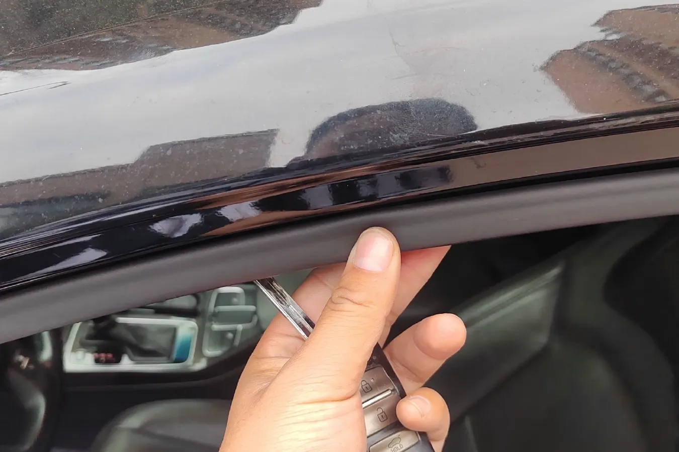 2013 Kia Cadenza 2.4L 180HP L4 6AT,autocango,china used car exporter,china ev exporter,chinese used car exporter,chinese used ev exporter