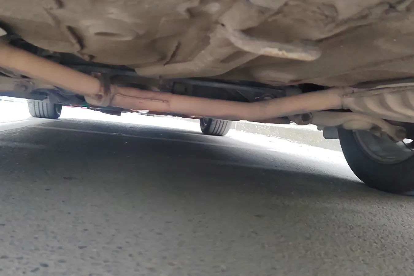 2013 Kia Cadenza 2.4L 180HP L4 6AT,autocango,china used car exporter,china ev exporter,chinese used car exporter,chinese used ev exporter