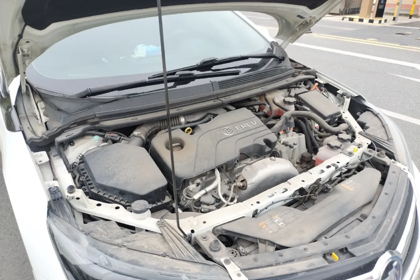 2017 Buick Velite 5 Range Extended 106HP E-CVT REEV 18KWH,autocango,china used car exporter,china ev exporter,chinese used car exporter,chinese used ev exporter