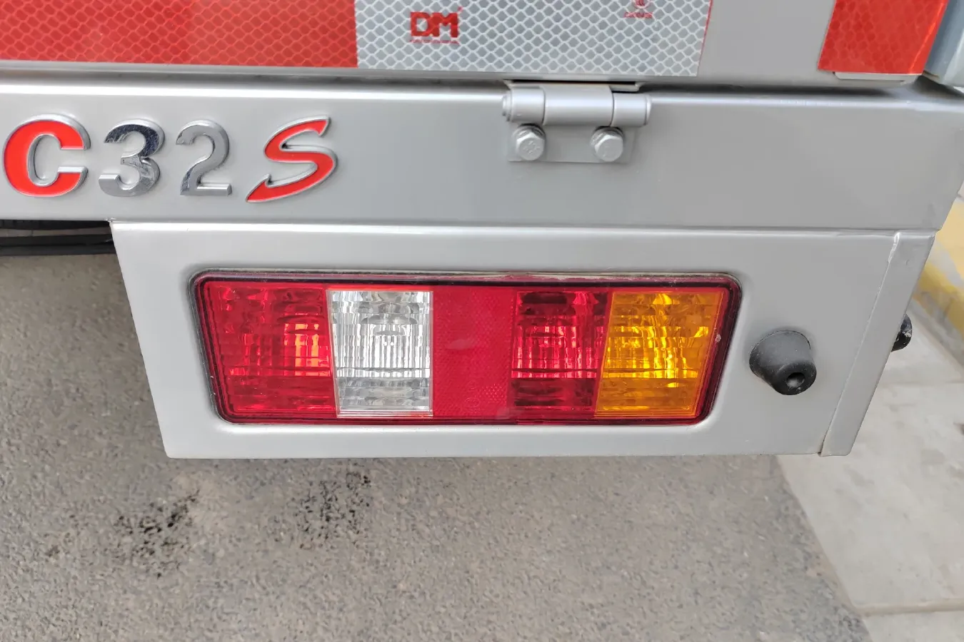 2022 DongFeng DFSK C32 1.6L 122HP L4 5MT,autocango,china used car exporter,china ev exporter,chinese used car exporter,chinese used ev exporter