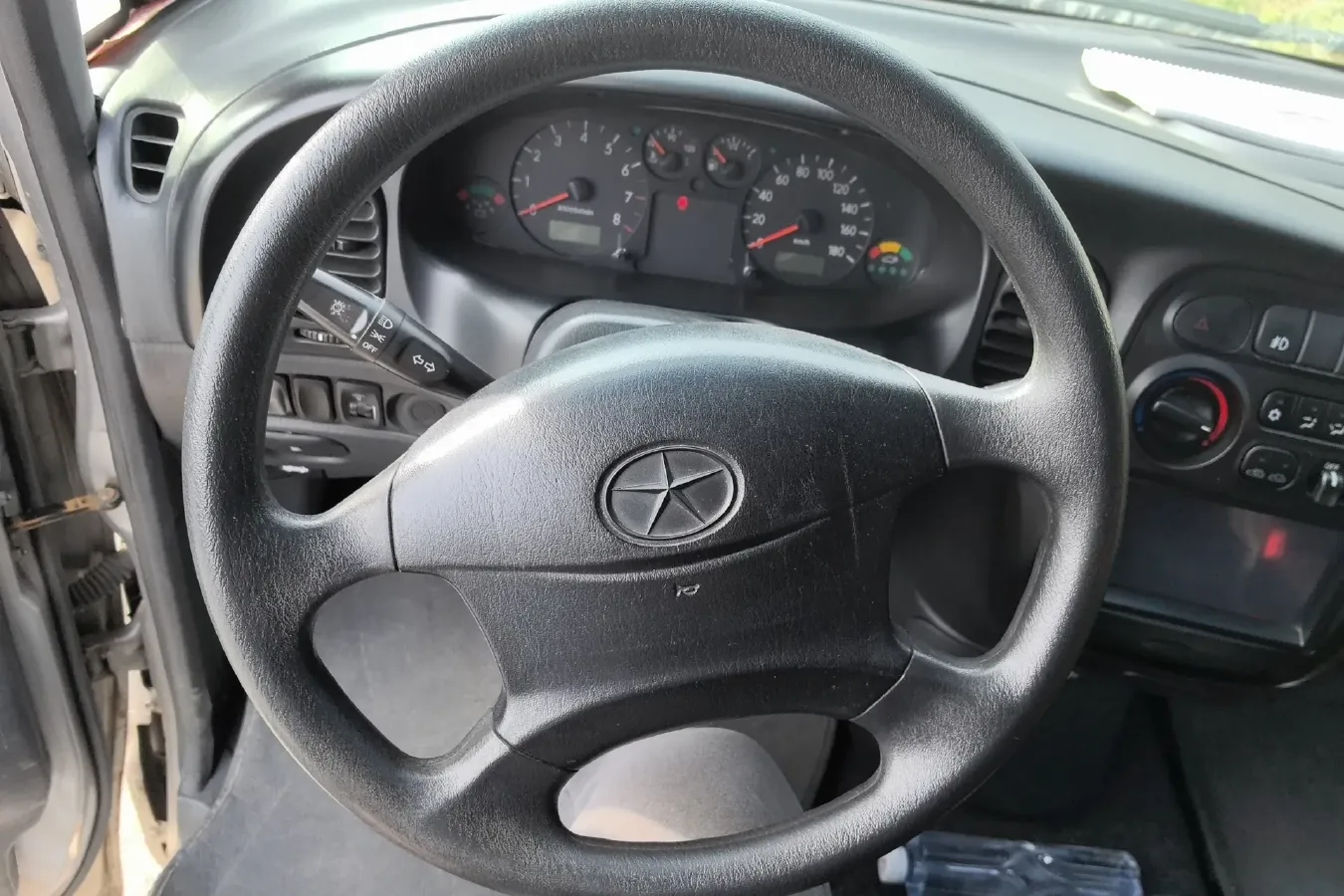 2011 JAC Refine 2.0L 136HP L4 5MT,autocango,china used car exporter,china ev exporter,chinese used car exporter,chinese used ev exporter