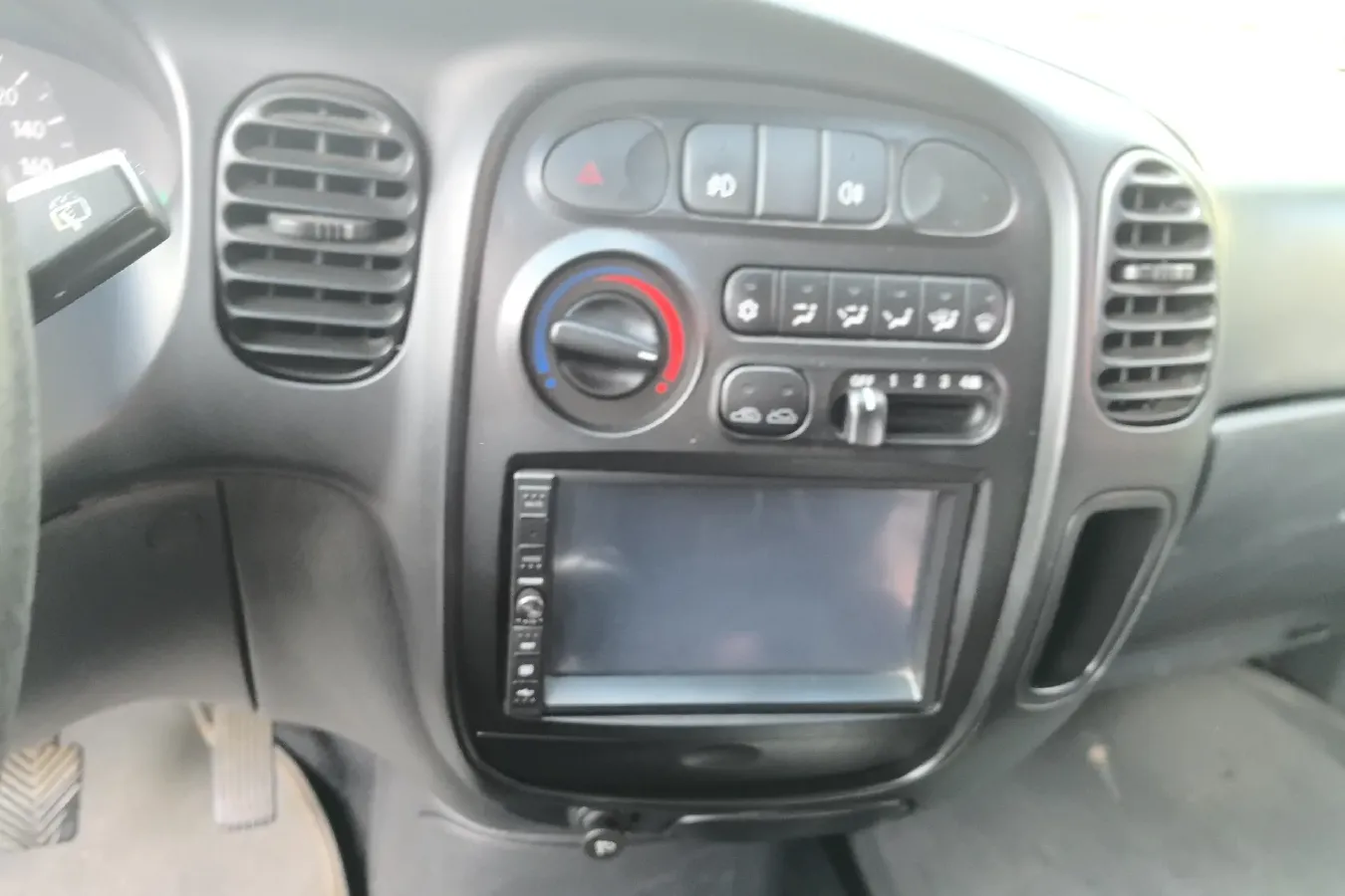 2011 JAC Refine 2.0L 136HP L4 5MT,autocango,china used car exporter,china ev exporter,chinese used car exporter,chinese used ev exporter