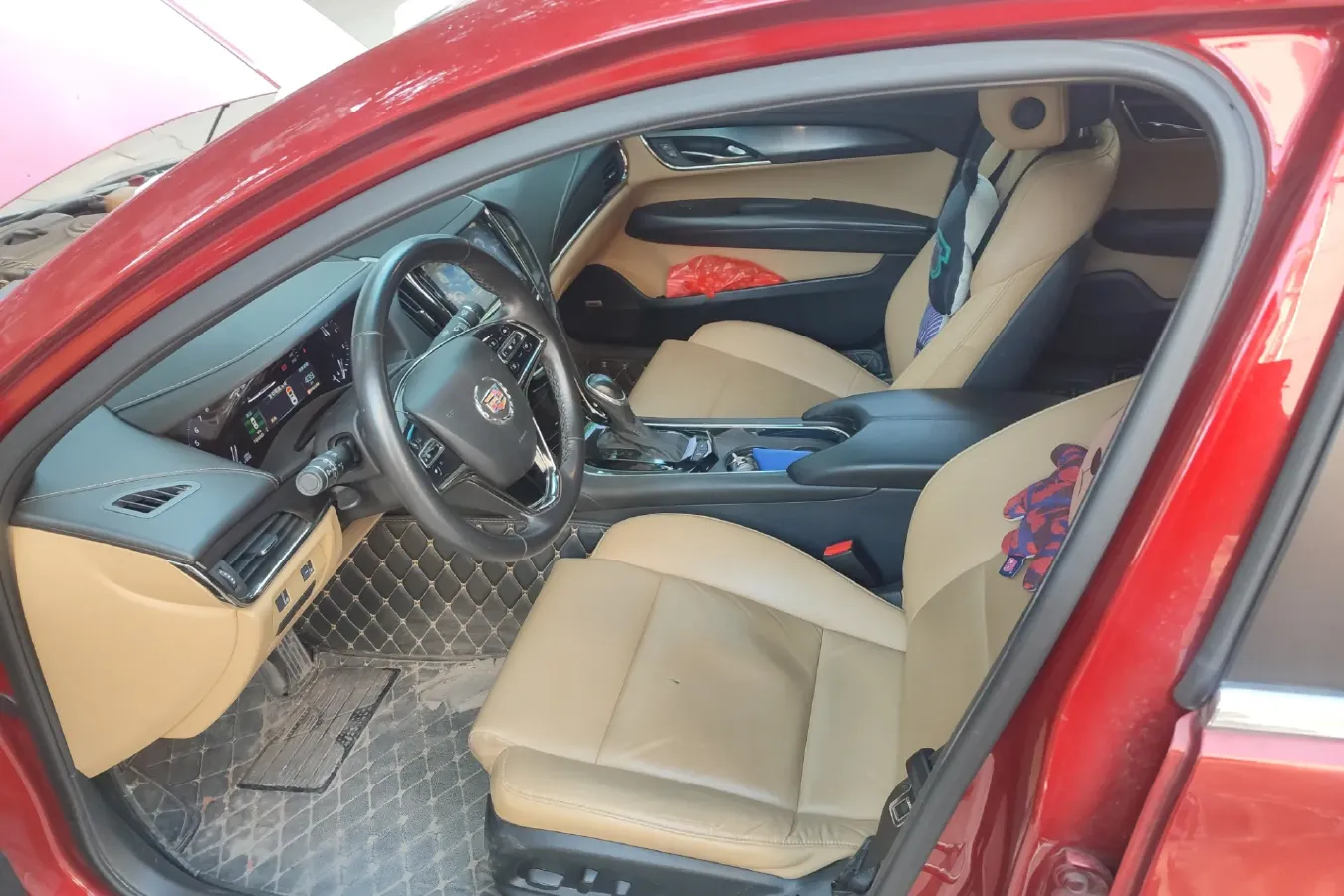 2014 Cadillac ATS 2.0T 276HP L4 6AT,autocango,china used car exporter,china ev exporter,chinese used car exporter,chinese used ev exporter