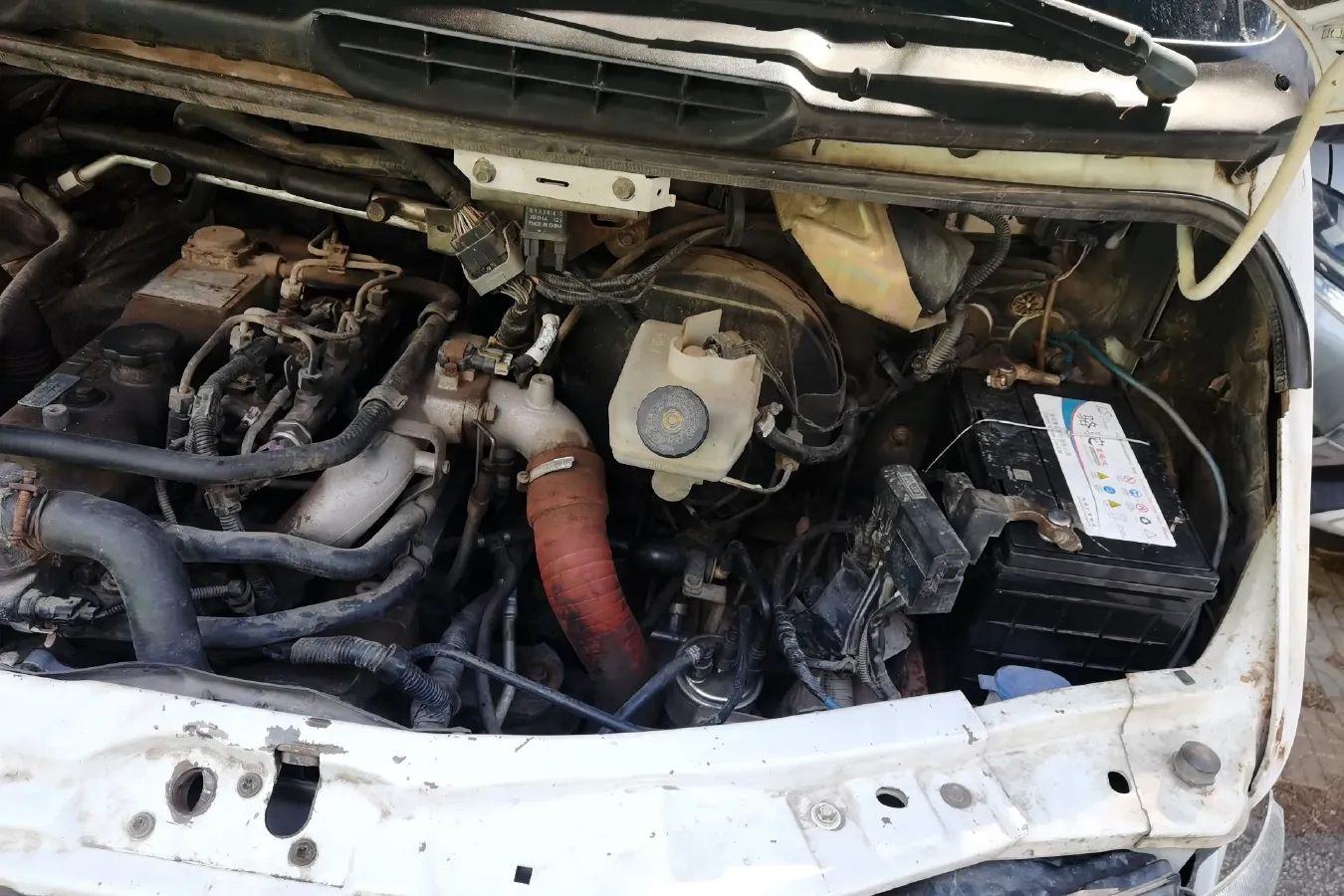 2009 Ford Classic Transit 2.8T 116HP L4 5MT,autocango,china used car exporter,china ev exporter,chinese used car exporter,chinese used ev exporter