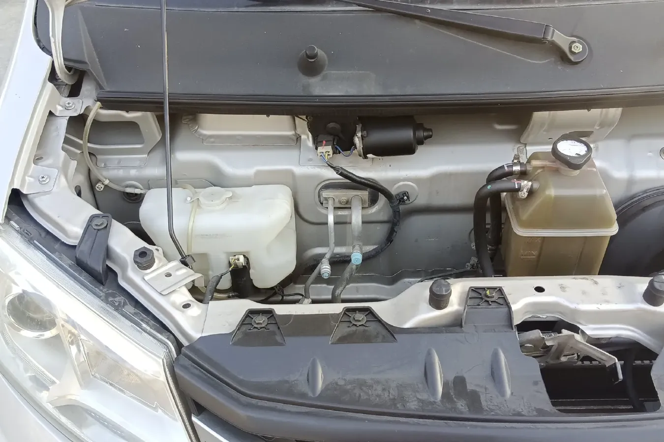 2018 ChangAn KuaYue KuaYueWang X1 1.5L 112HP L4 5MT,autocango,china used car exporter,china ev exporter,chinese used car exporter,chinese used ev exporter